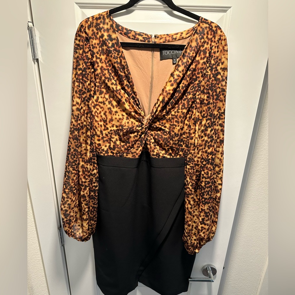 Beautiful TOCCIN Dress!